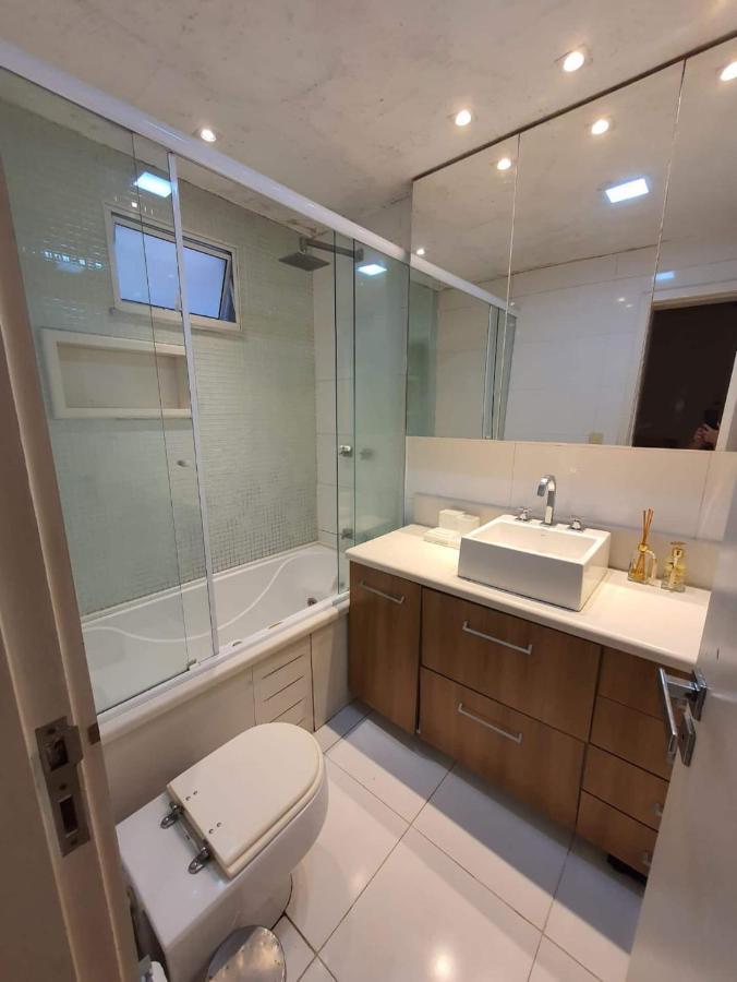 Apartment Arpoador Comfort: Beachside With Fiber Internet Rio de Janeiro