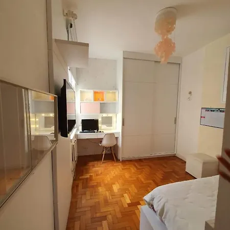 Arpoador Comfort: Beachside Apartment with Fiber Internet Rio de Janeiro Exterior photo